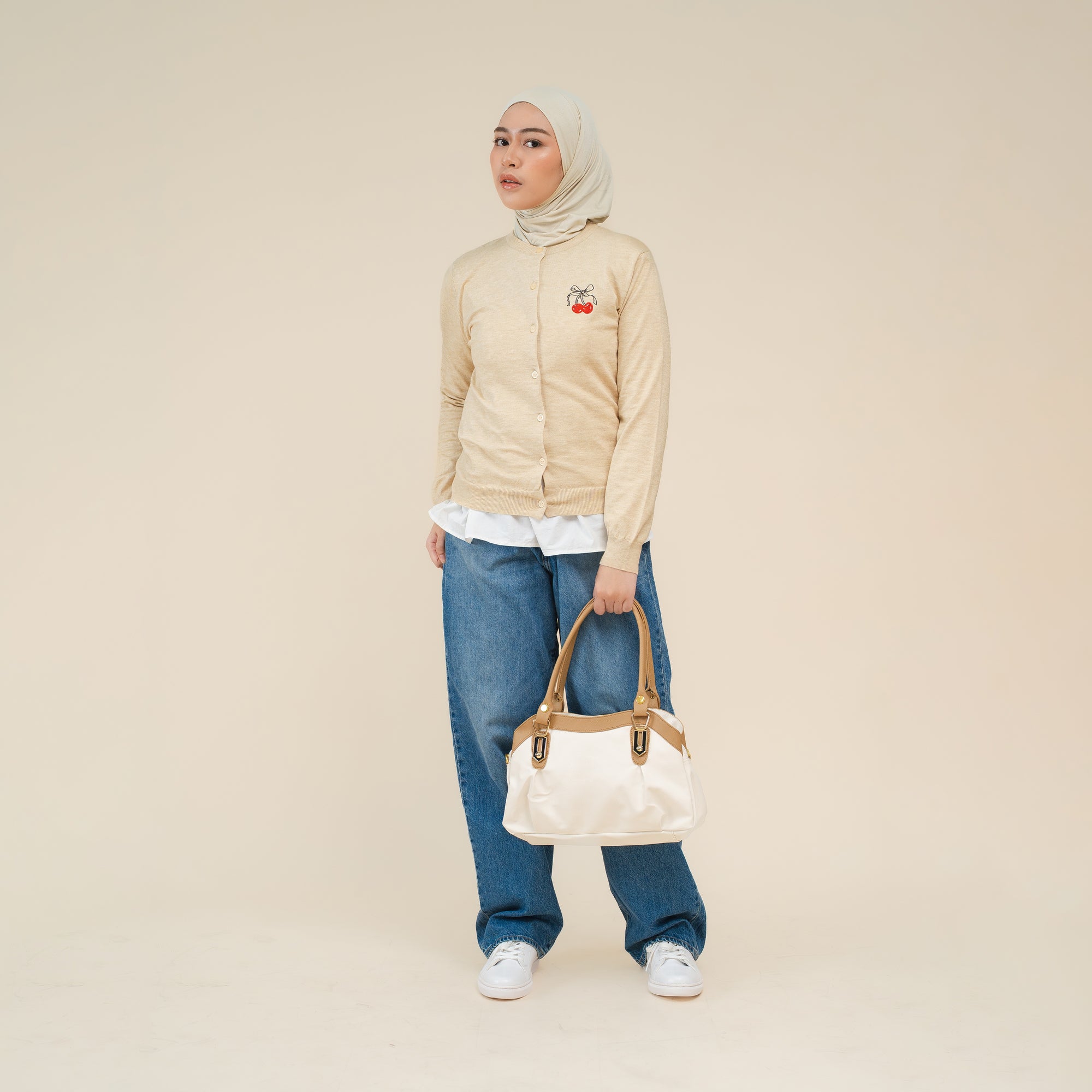 Nalure Cherry Cardigan | Cardigan Rajut | Long Sleeve Crewneck