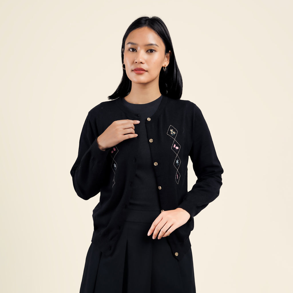 Nalure Cyrene Cardigan Wanita | Cardigan Rajut | Long Sleeve Crewneck Bunga
